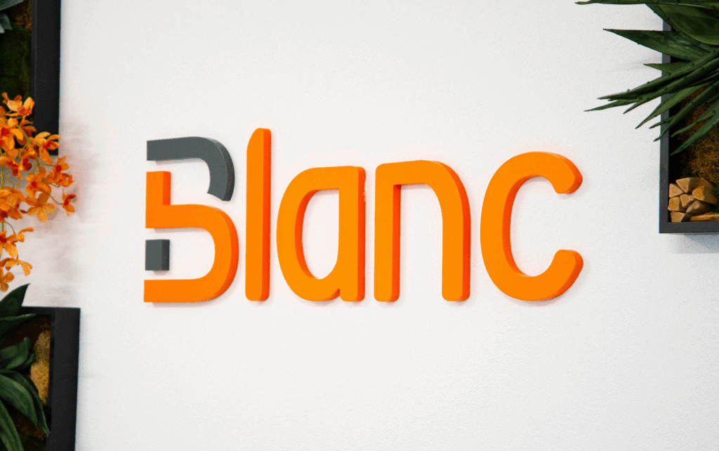 Blanc nettoyage logo 5 | Emploi Lausanne | Un nouveau partenaire dans le secteur du nettoyage
