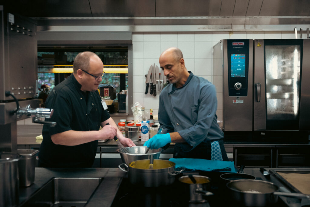 I7A9166 | Emploi Lausanne | Quai 14 : quand cuisiner redonne le goût de l’avenir