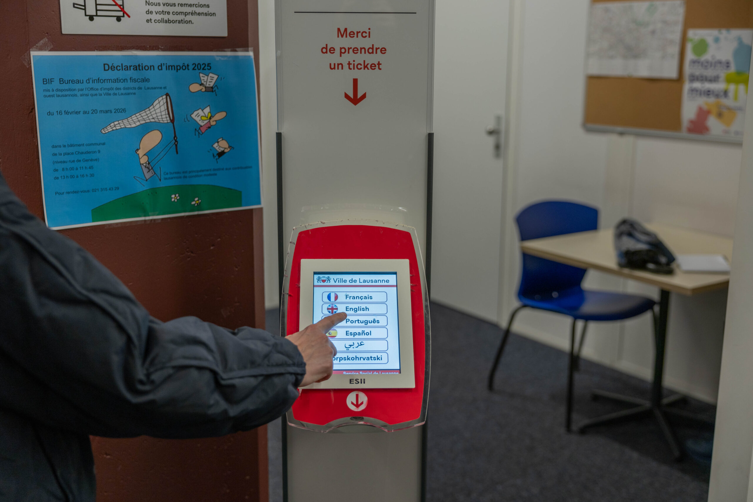 Service Social de Lausanne : 15 ans d'accueil et d'engagement 2 Emploi Lausanne | Service Social de Lausanne : 15 ans d'accueil et d'engagement Service Social de Lausanne : 15 ans d’accueil et d’engagement